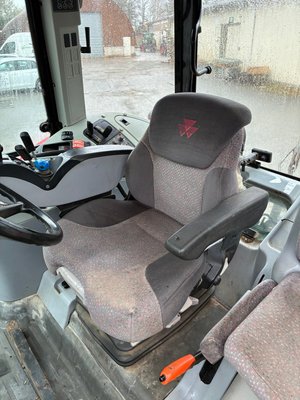 Tracteur agricole Massey Ferguson 6480 Dyna-6