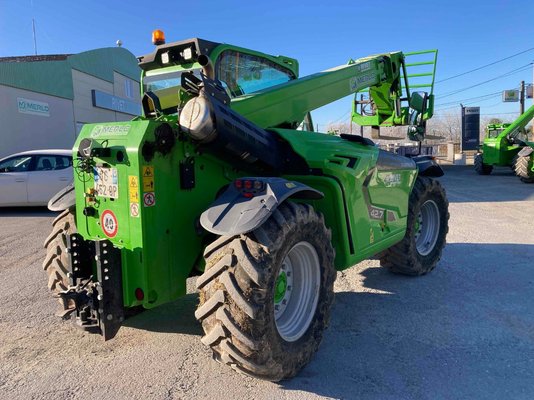 Chariot télescopique agricole Merlo TF 42.7 CS 145