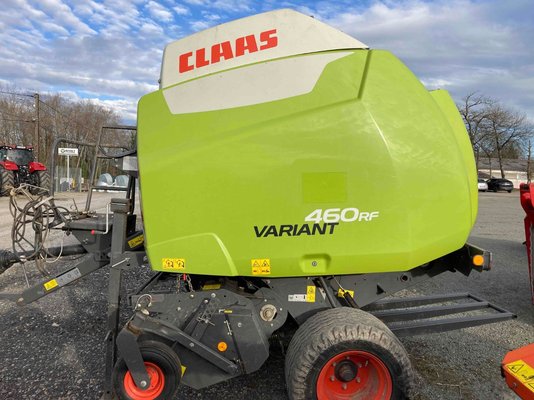 Presse à balles rondes Claas VARIANT 460 RF 
