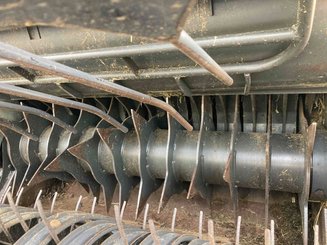 Presse à balles rondes Claas VARIANT 460 RF  - 26