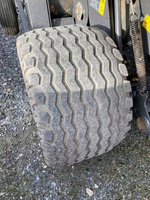 Presse à balles rondes Claas VARIANT 460 RF 