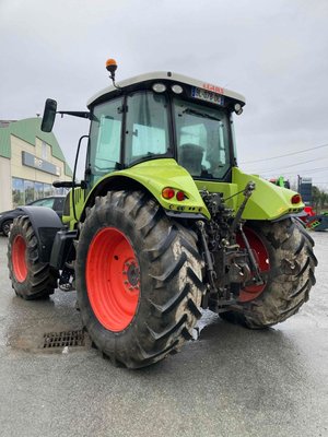 Tracteur agricole Claas ARION 630 CIS