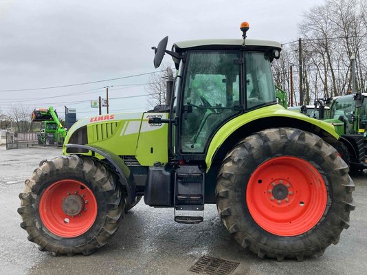 Tracteur agricole Claas ARION 630 CIS