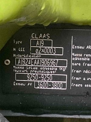 Tracteur agricole Claas ARION 630 CIS