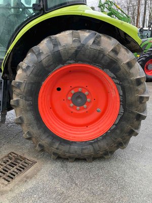 Tracteur agricole Claas ARION 630 CIS