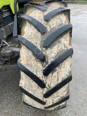 Tracteur agricole Claas ARION 630 CIS